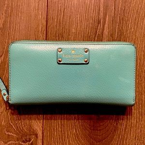 ♠️ Kate Spade Wallet